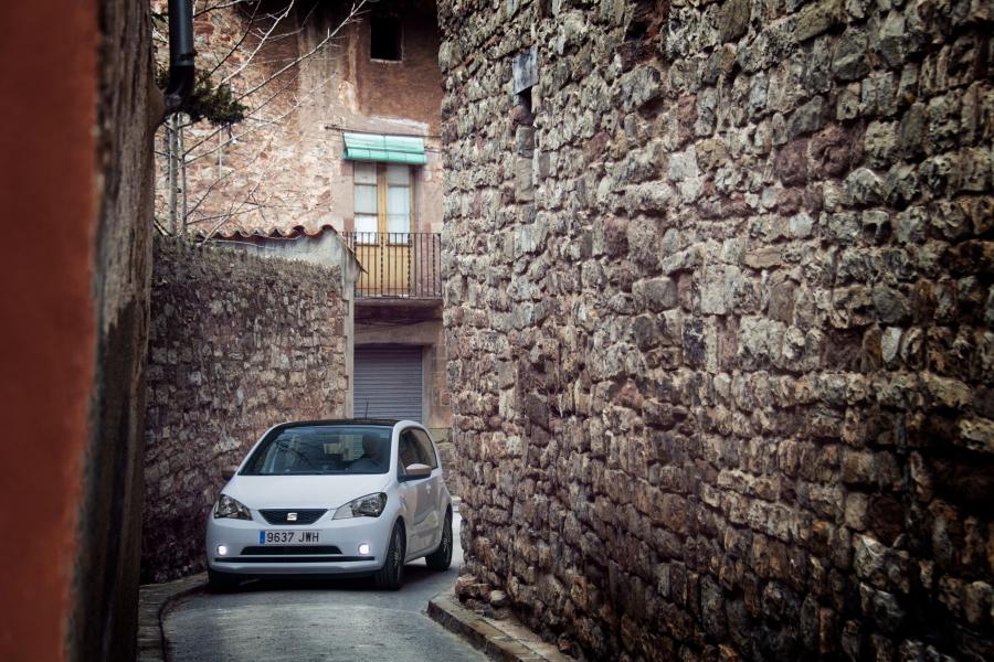  Seat Mii by COSMOPOLITAN 2016 года  (фото 21 из 43)